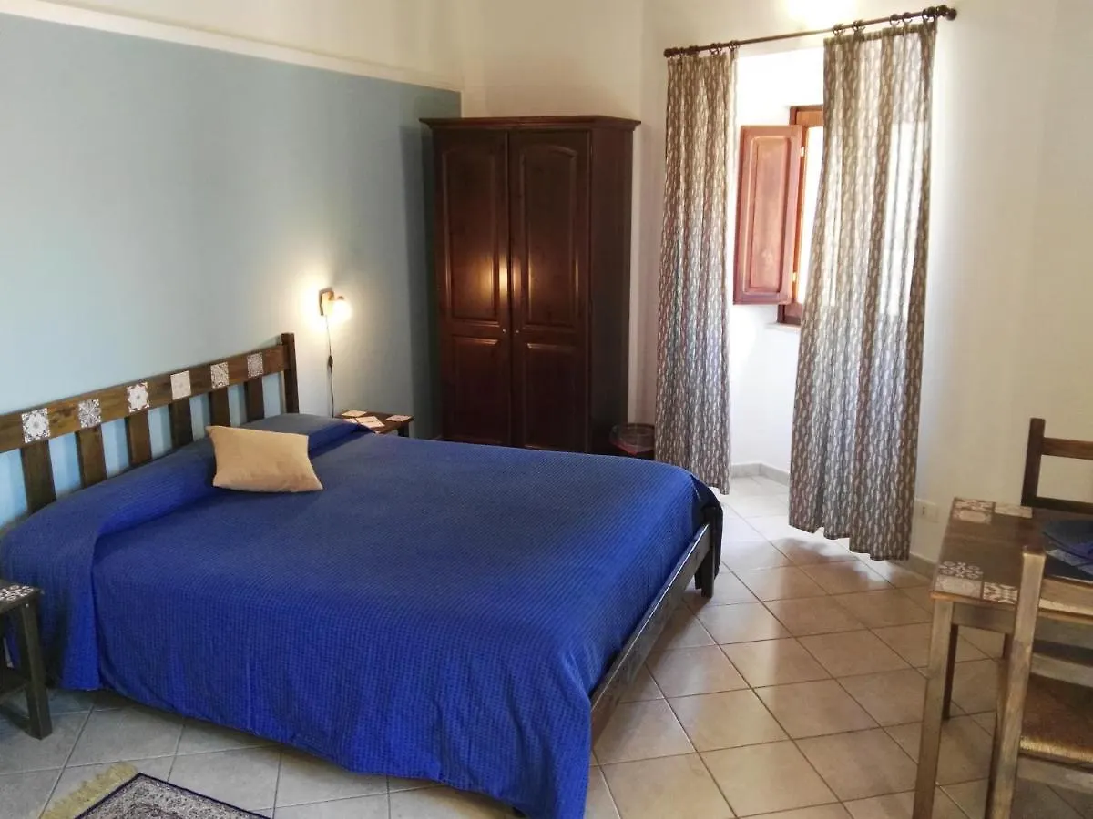 Cloris Guest House Noto